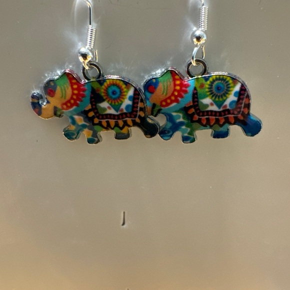 Nobility earrings - Picture 14 of 16